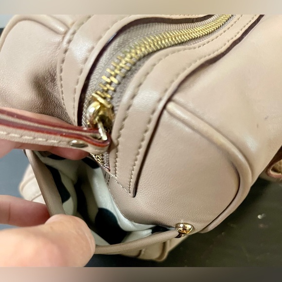 Kate Spade Delancy Camden Satchel Bag (Taupe) Pre-Loved - Picture 6 of 8